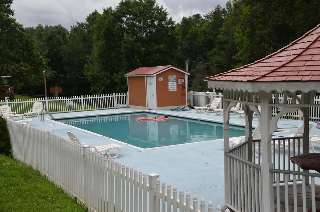Ft. Wilderness Rv Park And Campground Whittier Bagian luar foto